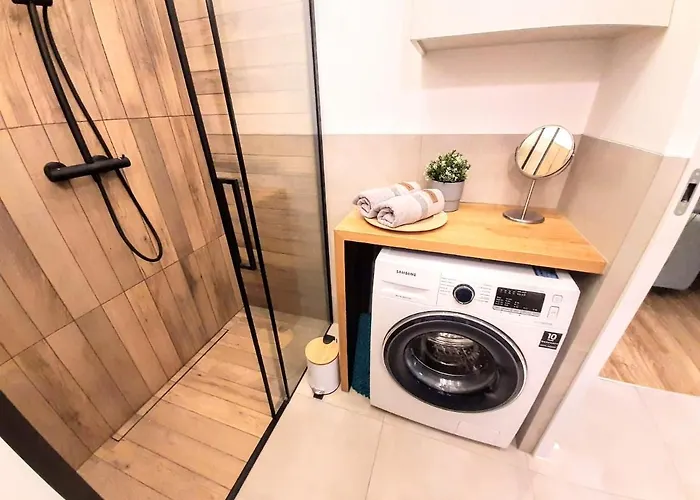 Beautiful Days In * Lodž